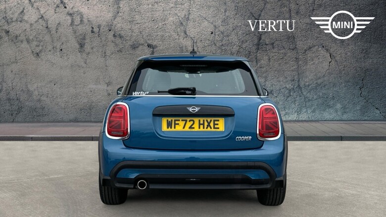 MINI Hatchback 1.5 Cooper Classic 5dr Auto Petrol Hatchback